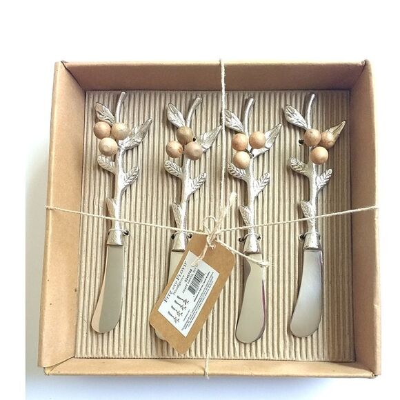 New! FITZ AND FLOYD 4-PC Woodgrove Canape Knife Set Hand Crafted Stainless Steel - Picture 3 of 3